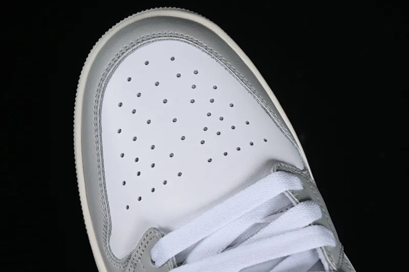 All categories Air Jordan Jordan series basketball shoes Air Jordan 1 Low Air Jordan 1 Low AJ1 Joe 1 white gray low-top cultural basketball shoes DC0774-103